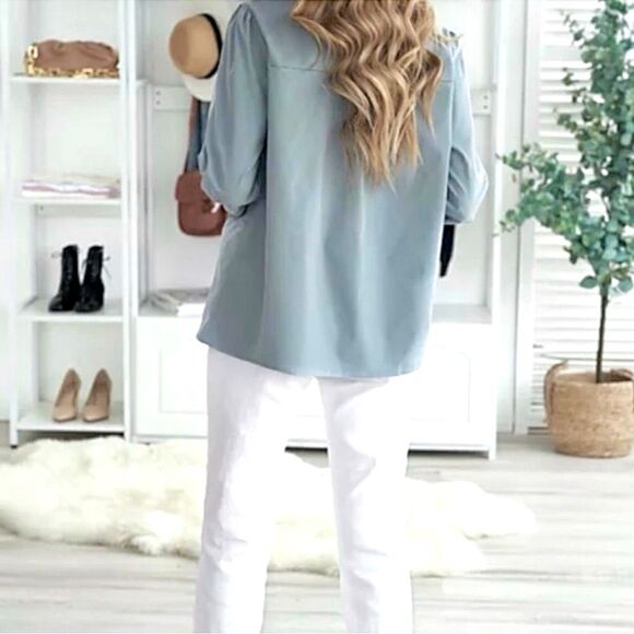 🔴2 for 60🔴 blouse button up long-sleeve blue gray pleated lace trim size M. - Picture 8 of 16